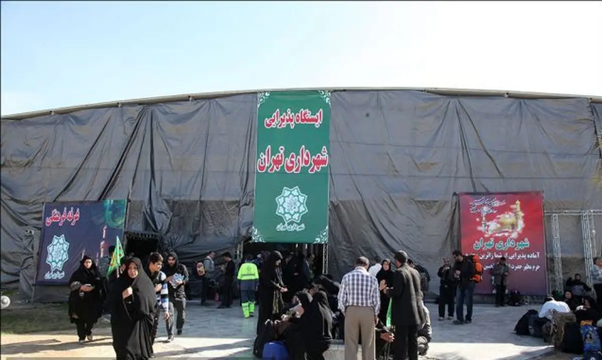 تیم خدمات شهری تهران برای پنجمین روز به نظافت کربلا پرداختند  