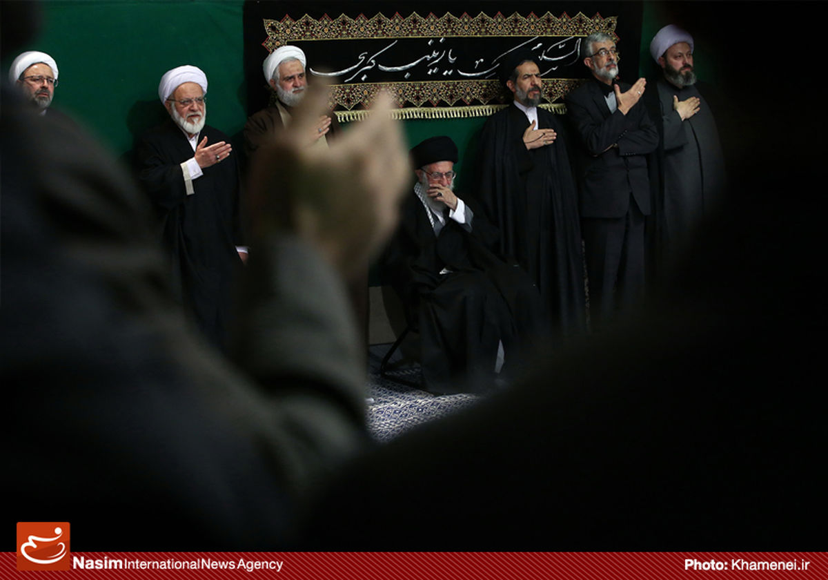 گزارش تصویری:: عزاداری اربعین حسینی(ع) با حضور رهبر معظم انقلاب