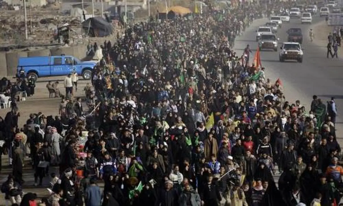 سخنگوی سازمان امداد و نجات از امدادرسانی به ۷۲ هزار زائر در مسیر نجف به کربلا خبر داد