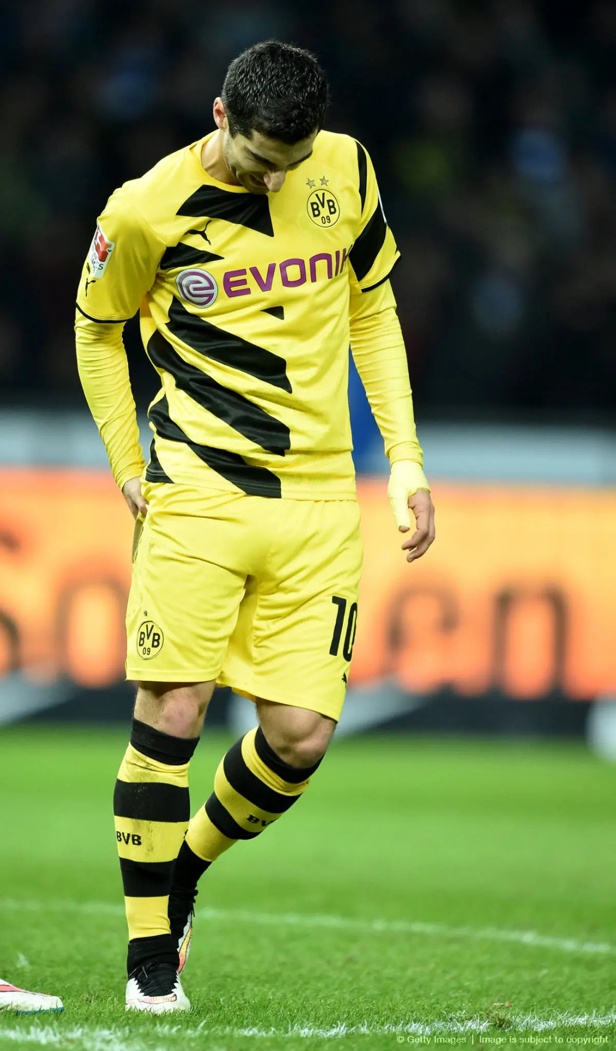 هافبک بروسیا دورتموند دو دیدار باقی مانده نیم فصل را از دست داد