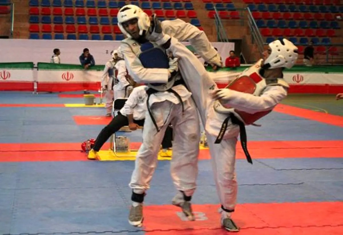 رقابت‌های لیگ برتر تکواندو با پیروزی دانشگاه آزاد و شهرداری ورامین پیگیری شد