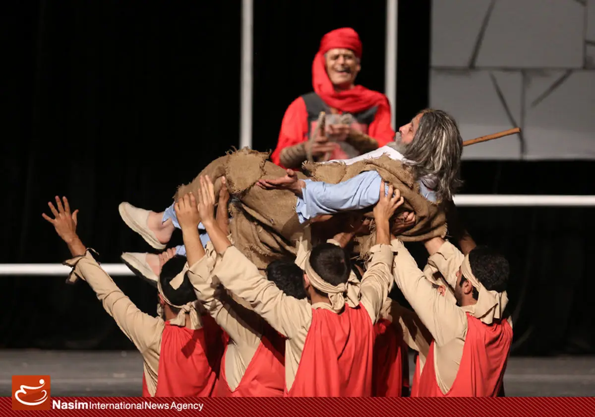 گزارش تصویری:: نمایش 'سکوت سرخ'