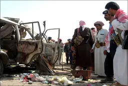 بر اثر وقوع سه انفجار در یمن، شش نفر کشته و زخمی شدند
