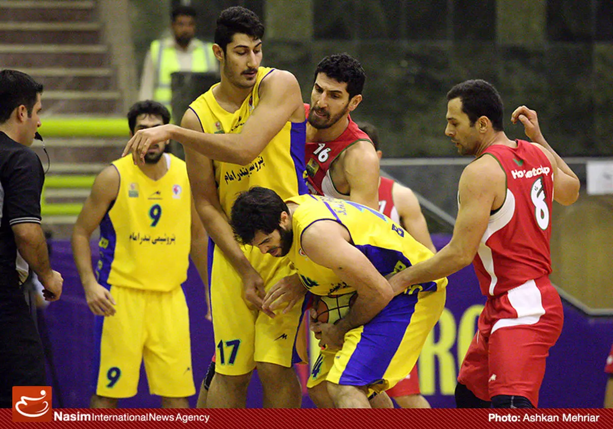 باشگاه پتروشیمی بندرامام از سرمربی مهرام شکایت می‌کند