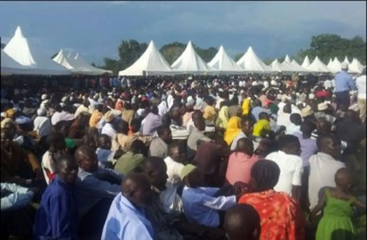 مراسم تشییع شهید دکتر "عبدالقادر علی موایا" با حضور هزاران نفر از مردم اوگاندا برگزار شد