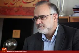 مهدی محمدنبی از فدراسیون فوتبال کنار می‌رود