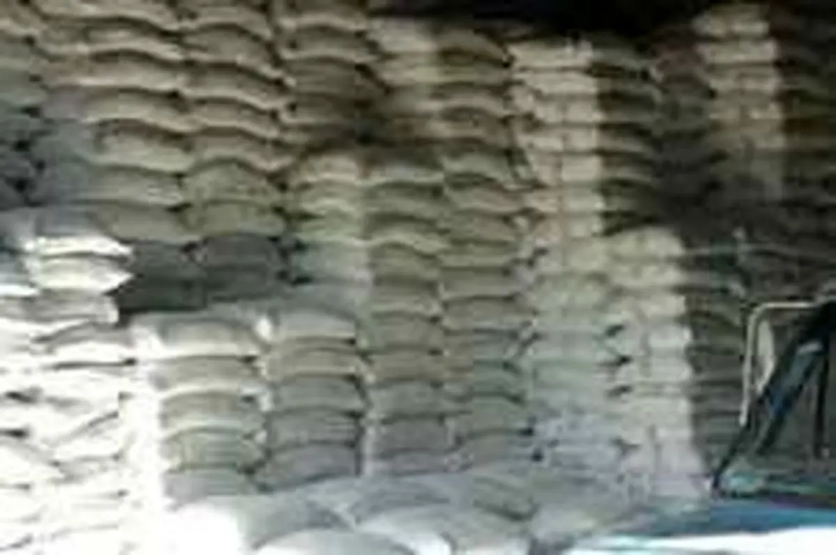 محتکر آرد در اردبیل دو میلیارد و ۴۰۰ میلیون ریال جریمه شد