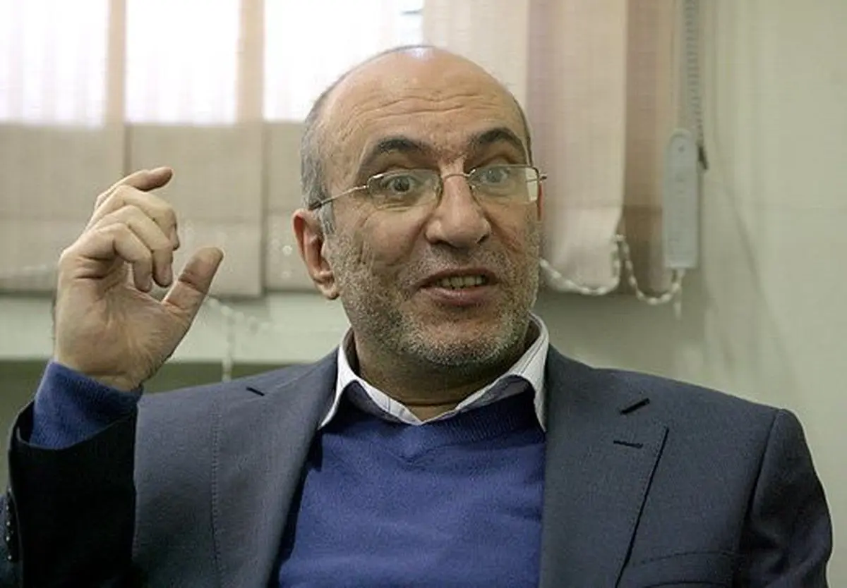 "پرونده شکایت کانون همبستگی فرهنگیان ایران از احمدی‌نژاد در دادگاه است"