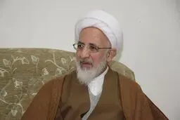 آیت‌الله جوادی آملی: در مذاکرات بین‌المللی ارزش و جلال خود را کم نکنیم