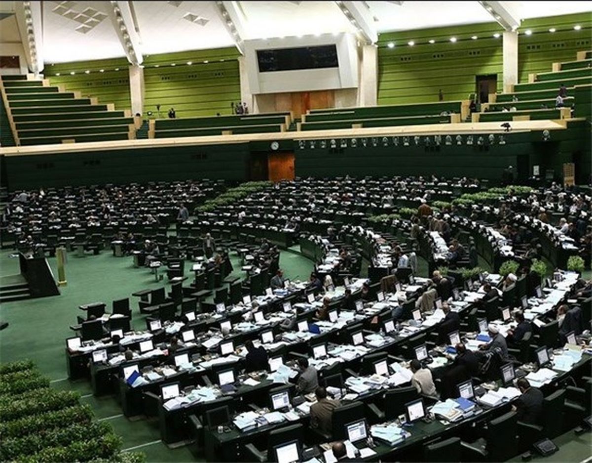 ۲۱۲ نماینده مجلس در نامه‌ای از برگزاری رزمایش ارتش تقدیر کردند