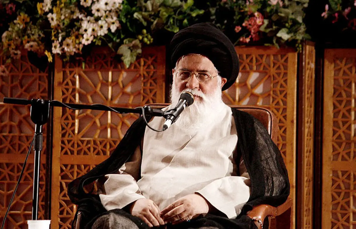 آیت‌الله علم‌الهدی: همه اصول دین‌مداری ما متوجه به معارف و علوم اهل بیت(ع) است