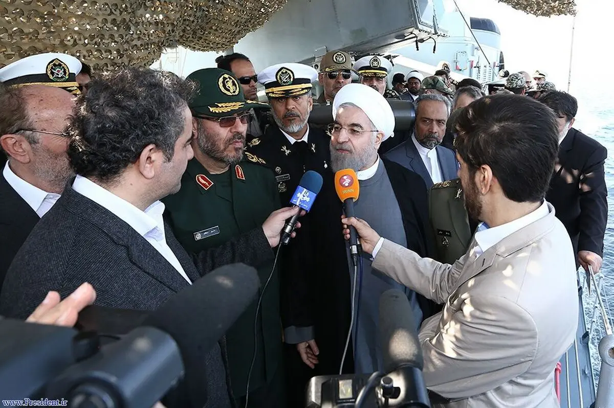 روحانی: دولت و نیروهای مسلح انگشتان یک دست هستند