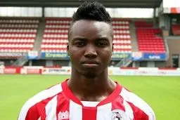 مهاجم هلندی به نفت پیوست