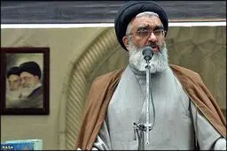 حجت‌الاسلام  سعیدی: مردم در ۹ دی پرده از چهره و خط پیچیده نفاق برداشتند