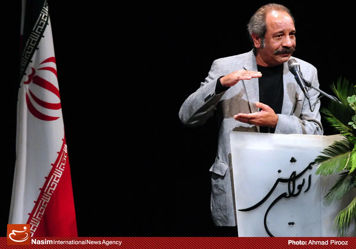 داریوش فرهنگ: حامی و مشوق "چند متر مکعب عشق" هستم