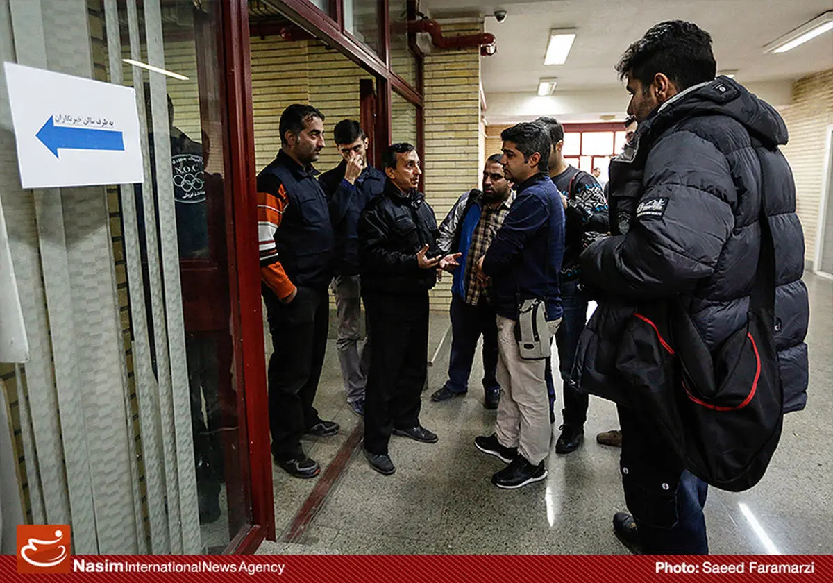 عکس خبری:: جلوگیری از ورود عکاسان خبری به مجمع فدراسیون فوتبال