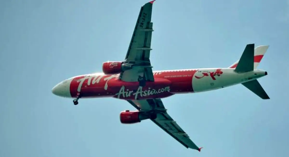 خلبان هواپیمای مالزیایی، در آخرین تماس با برج مراقبت خواستار بالا بردن ارتفاع پرواز شده بود