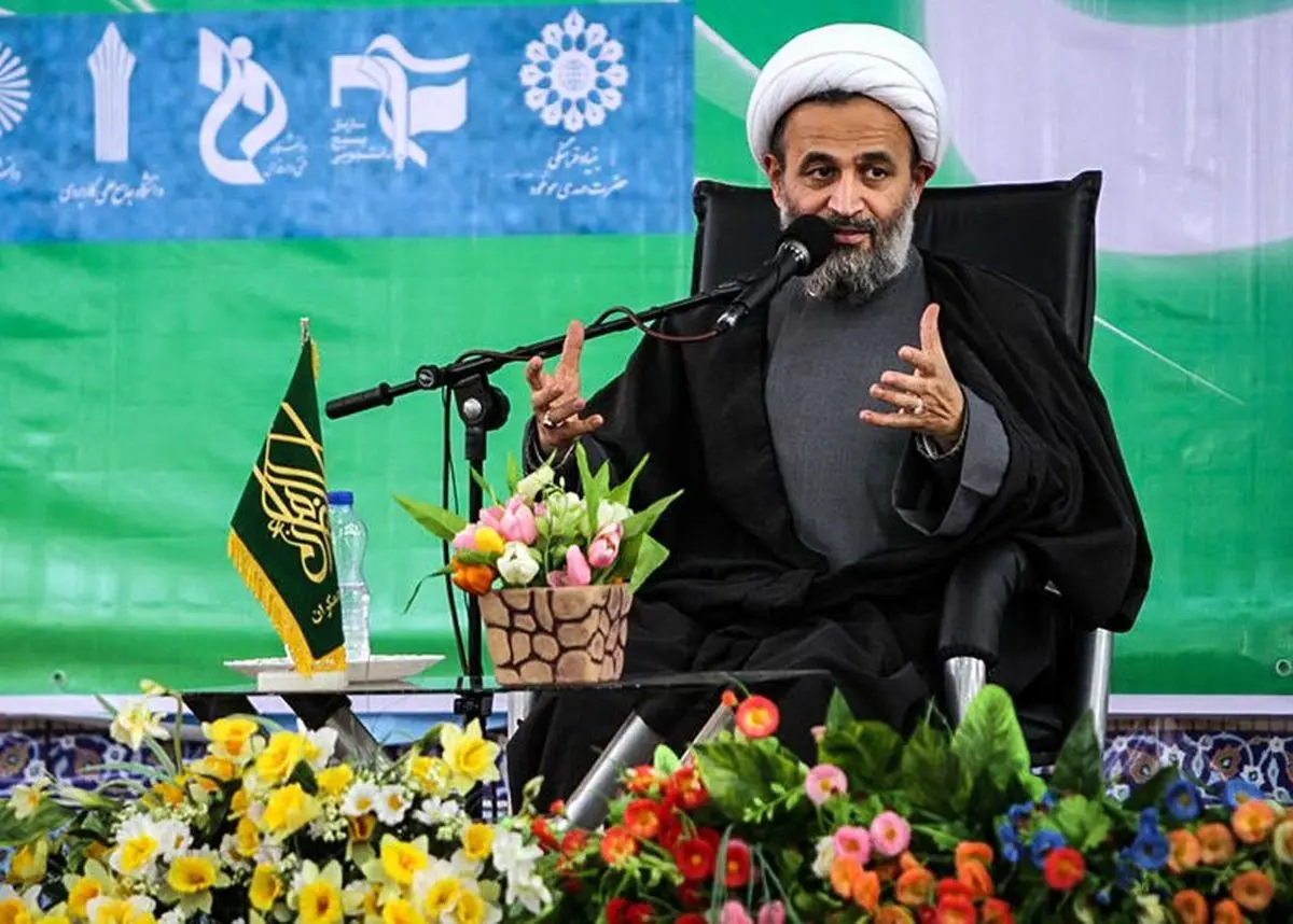 حجت‌الاسلام پناهیان: سیاسیون نباید اختلافات سیاسی خود را میان مردم و جامعه بکشانند