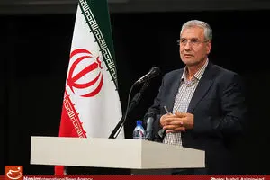 ربیعی: سیاست‌های دولت نباید ضعفا را ضعیف‌تر کند