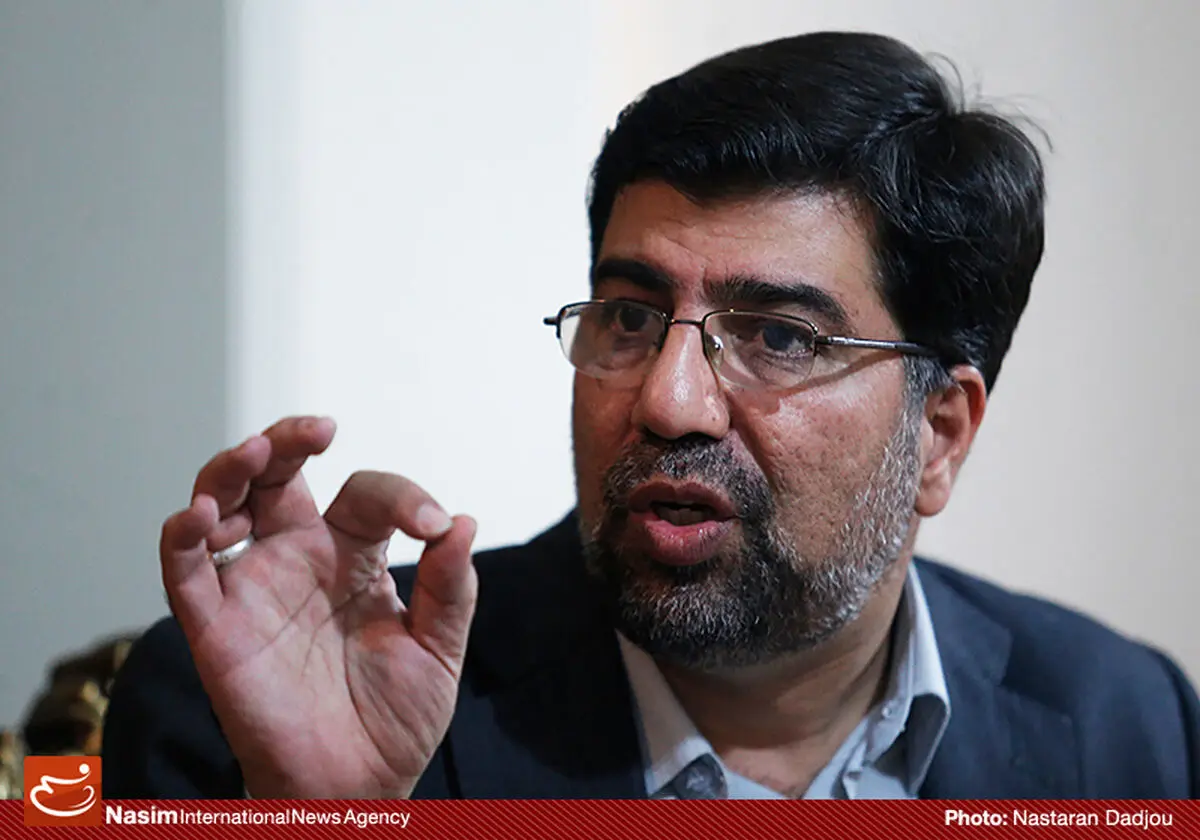 رکن‌آبادی: "سیده رباب صدر" به حق ادامه دهنده راه امام موسی صدر است