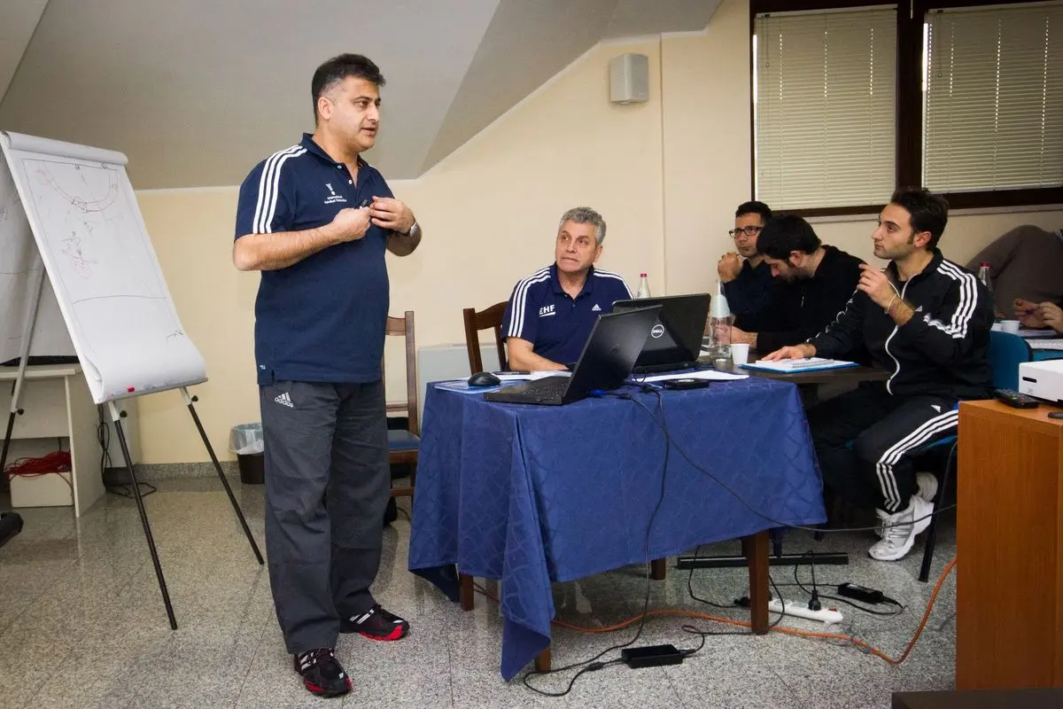 داوود توکلی کلاس داوری برای ایتالیا‌یی‌ها گذاشت