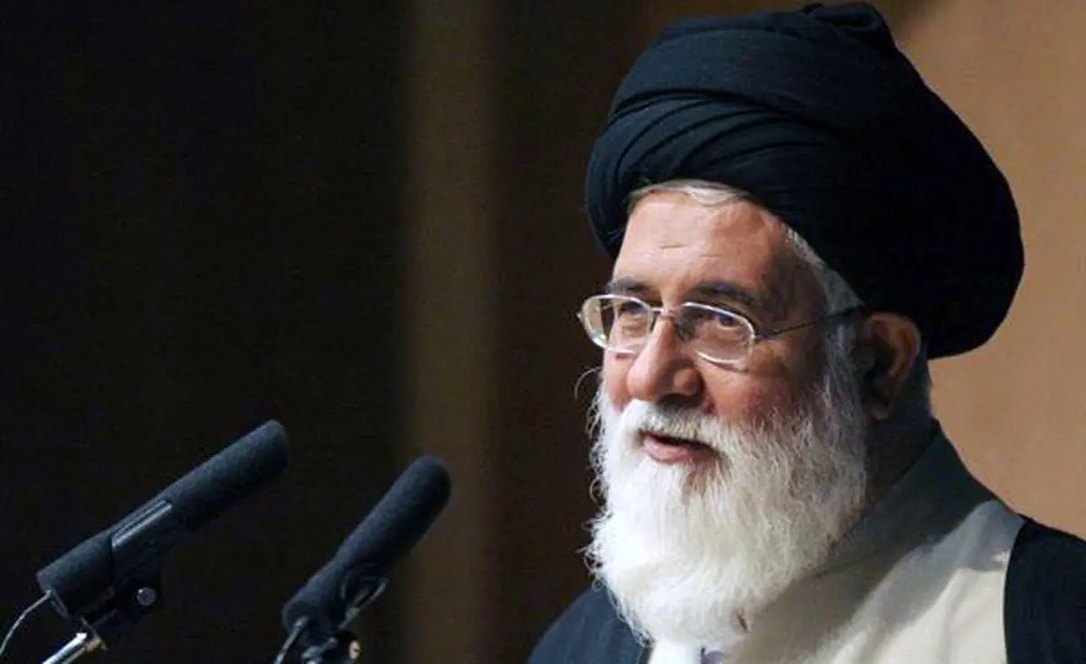 آیت‌الله علم‌الهدی: رئیس‌جمهور از بیان حرف‌هایی که مردم خاطره سوئی از آنها دارند پرهیز کند‬