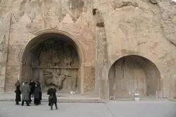 معاون میراث فرهنگی کرمانشاه: ۱۰ منطقه نمونه گردشگری استان سرمایه‌گذار دارد