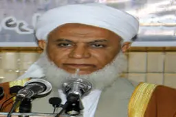 امام جمعه اهل سنت ایرانشهر: استکبار به هر قیمتی به دنبال تفرقه در جهان اسلام است