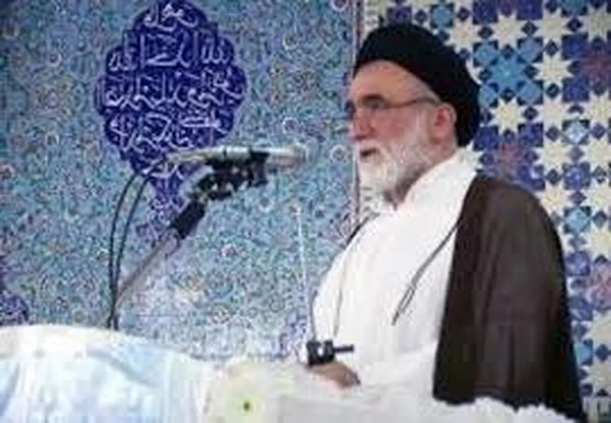 امام جمعه لامرد: صلابت و اقتدار جمهوری اسلامی در دنیا نمونه است