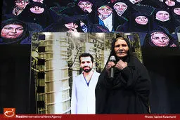 یادگار دفاع مقدس برای میهمانان عمار نان پخت؛ فروش دستکش‌های 