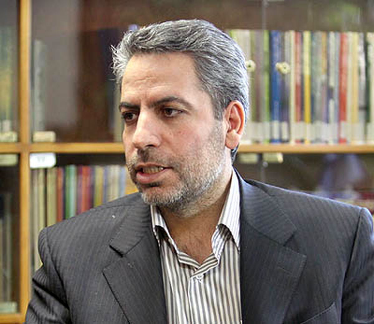 مشاور وزیر صنعت: اجباری کردن ایران‌کد و شبنم اشتباه بود