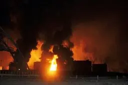 منابع خبری از وقوع انفجاری بزرگ در پالایشگاه نفت 