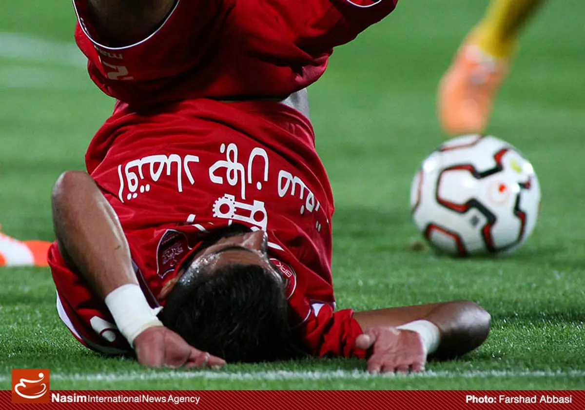 پنج بازیکن پرسپولیس بدلیل عدم پرداخت مالیات، ممنوع‌الخروج شدند