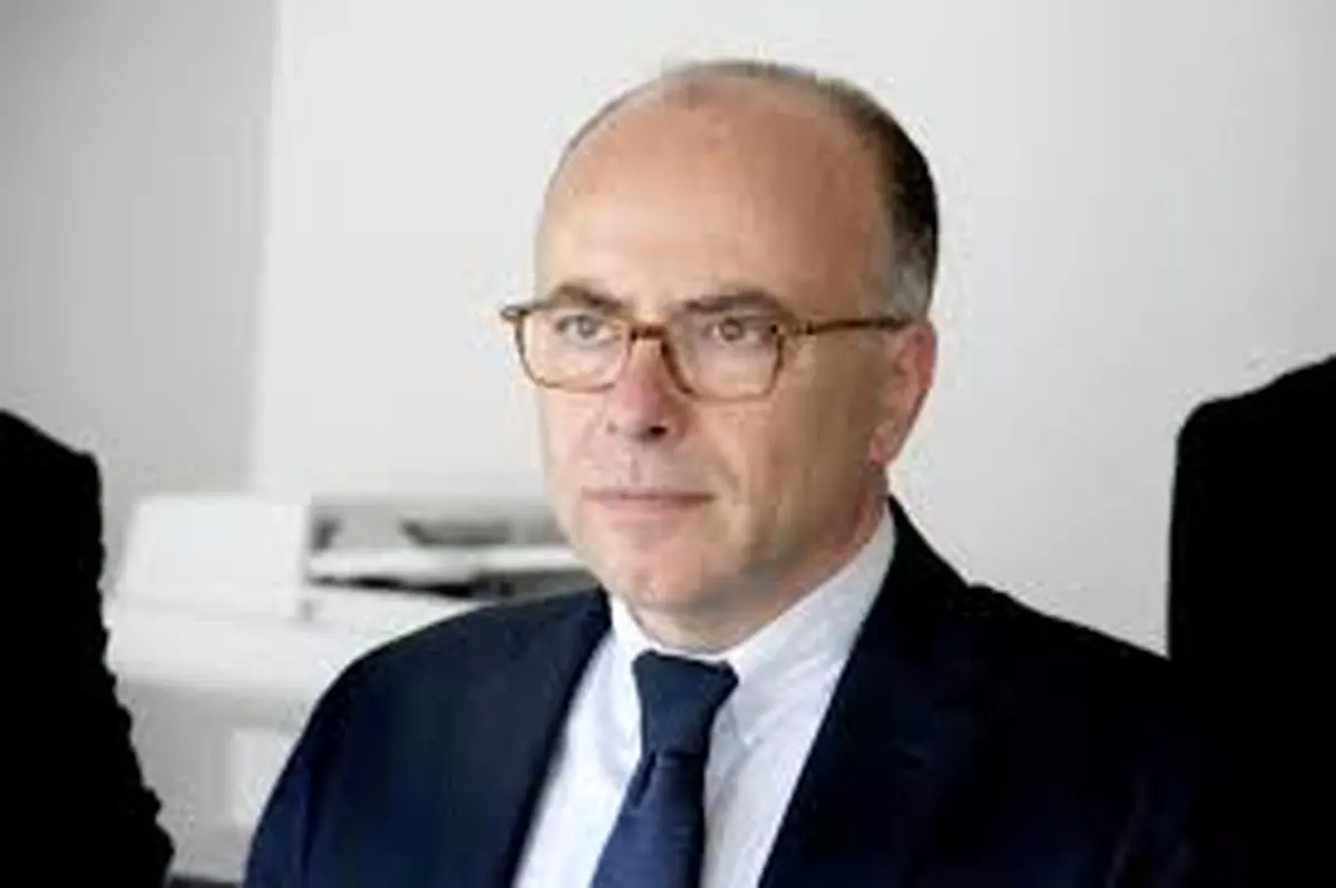 وزیر کشور فرانسه: تک‌تیراندازها در تامین امنیت تظاهرات پاریس شرکت خواهند داشت