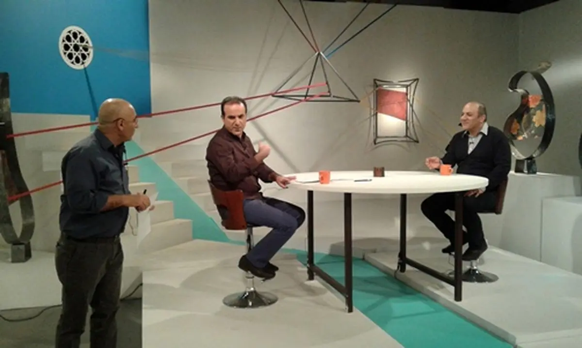 تلویزیون با نقاش چهره کشور به گفتگو می‌نشیند