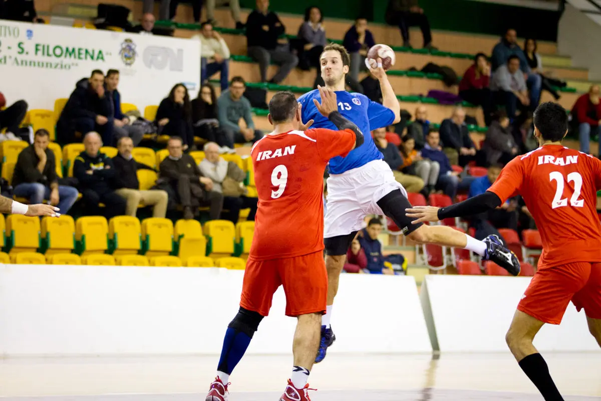 داود توکلی: سه کوبل داوری آسیا در جام‌جهانی هندبال قضاوت می‌کند