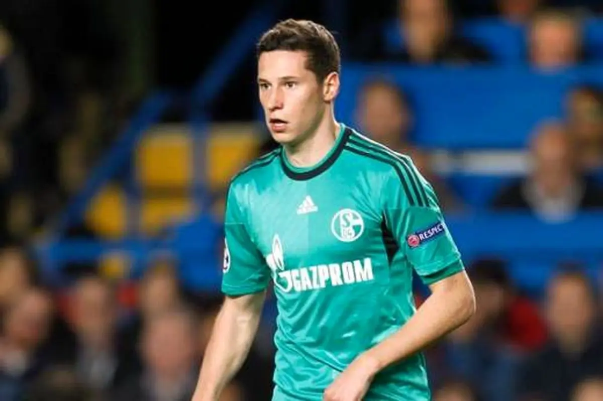 منچسترسیتی خواهان جذب هافبک ملی‌پوش شالکه شد