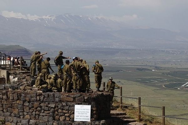 ۱۱ نظامی صهیونیست از پایگاه خود در منطقه جولان اشغالی سوریه فرار کردند