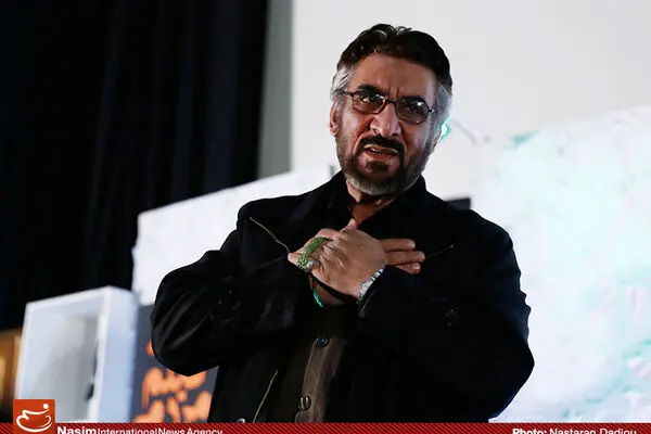 فرج‌الله سلحشور "یوسف پیامبر" خود را تقدیم صادق آهنگران کرد