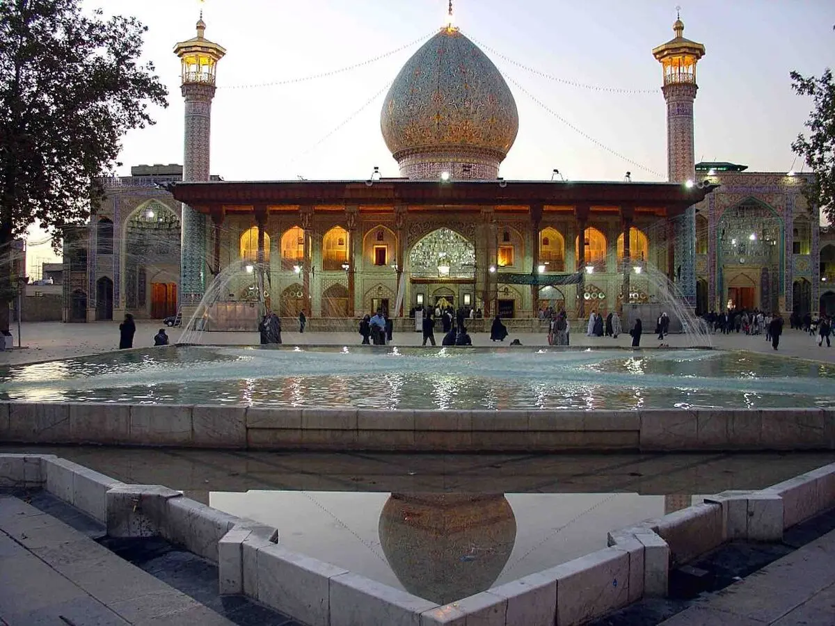 پورتال سه زبانه آستان شاهچراغ(ع) رونمایی شد