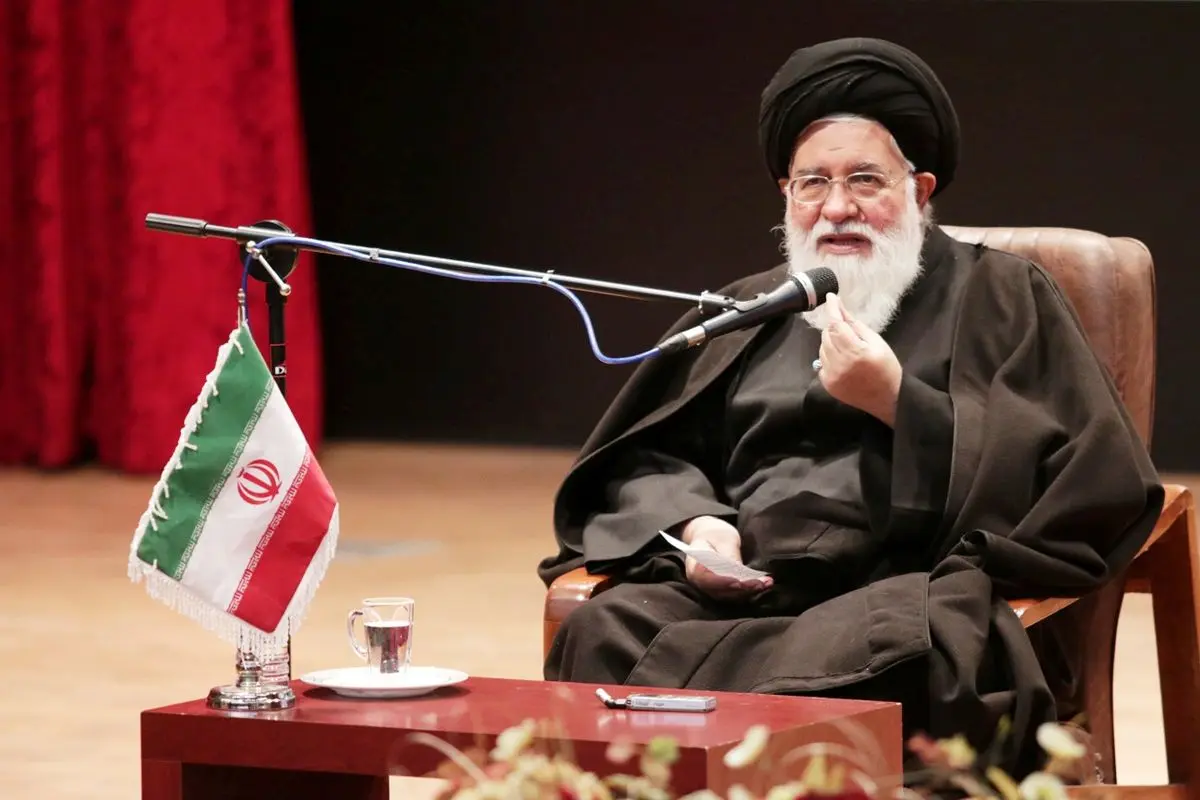 آیت‌الله علم‌الهدی: برخی اقدامات در کشور ما براساس تبلیغات کاذب است