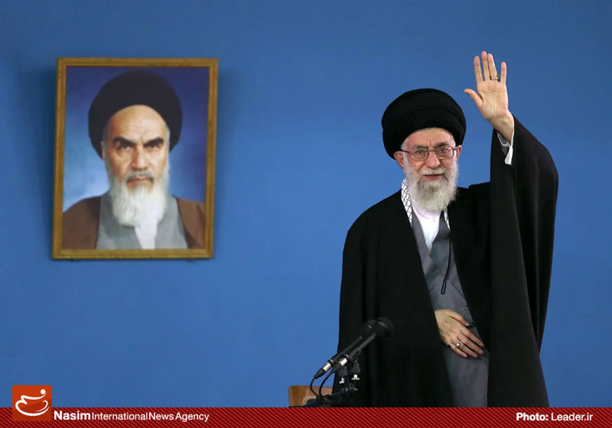 رهبر انقلاب: مسئولان و دولت نباید به دست بیگانه چشم بدوزند