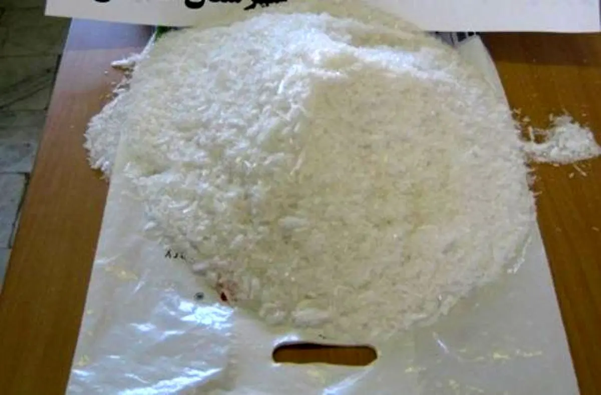 ۱۰ کیلو و ۲۰۰ گرم ماده مخدر از نوع شیشه طی عملیاتی در شهر پرند کشف شد