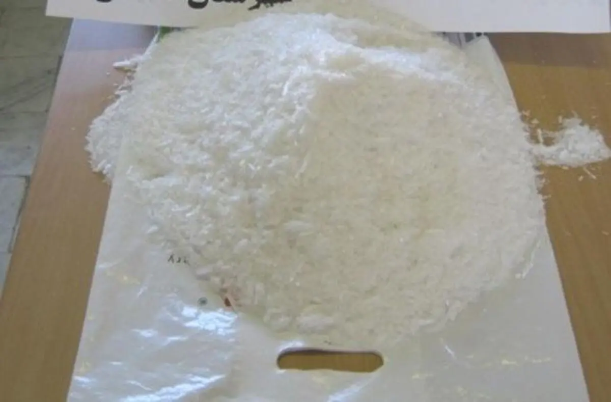 ۱۰ کیلو و ۲۰۰ گرم ماده مخدر از نوع شیشه طی عملیاتی در شهر پرند کشف شد