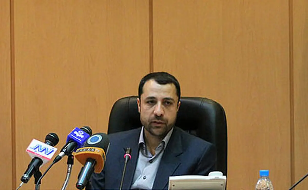 صالح‌آبادی: بانک‌ها وظیفه سنگینی در خروج از رکود برعهده دارند