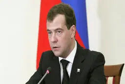 نخست‌وزیر روسیه: باید مدل توسعه اقتصادی خود را تغییر دهیم
