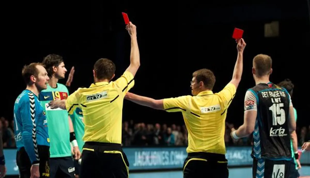 کوبل داوری ایران حذف نشده است