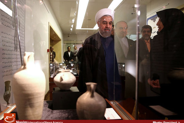 عکس خبری:: بازدید رئیس‌جمهور از موزه ملی ایران