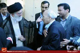 رهبر انقلاب در پیامی درگذشت مشفق کاشانی را تسلیت گفتند