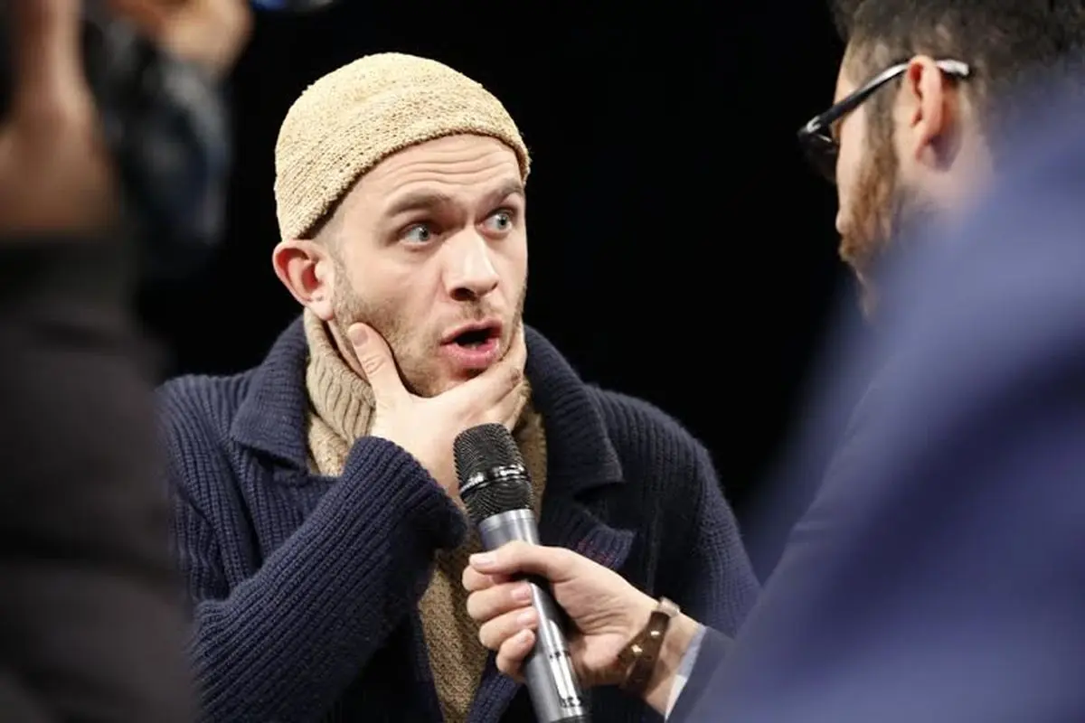 بابک حمیدیان به "سفید" می‌آید